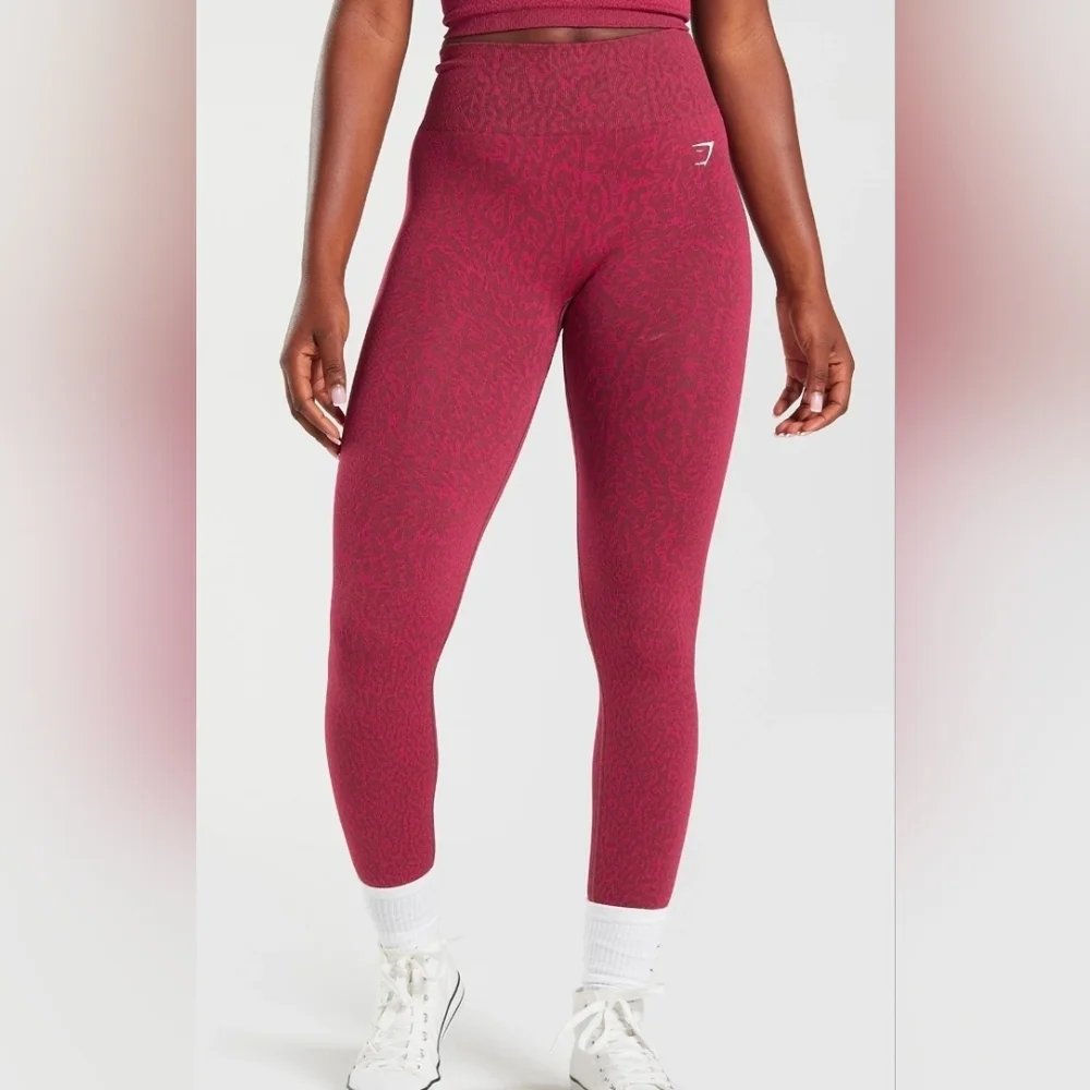 Gymshark Maroon Patterned Leggings, Size Small - Picture 4 of 5